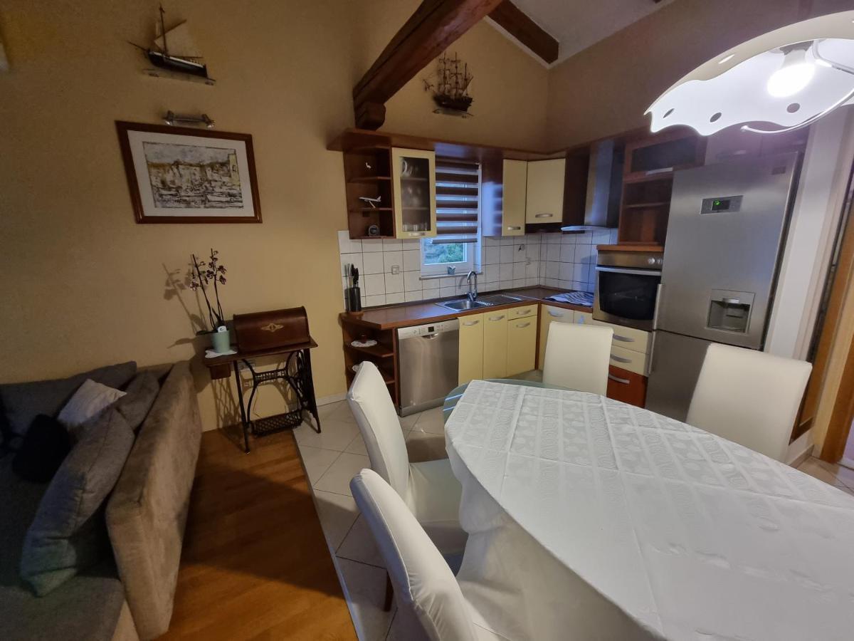 Apartments Villa Sunce Dugi Rat Εξωτερικό φωτογραφία