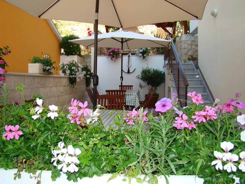 Apartments Villa Sunce Dugi Rat Εξωτερικό φωτογραφία