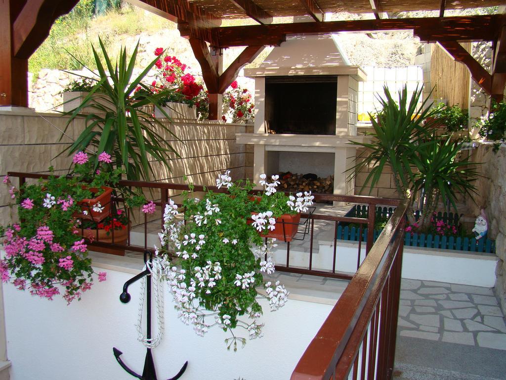 Apartments Villa Sunce Dugi Rat Εξωτερικό φωτογραφία