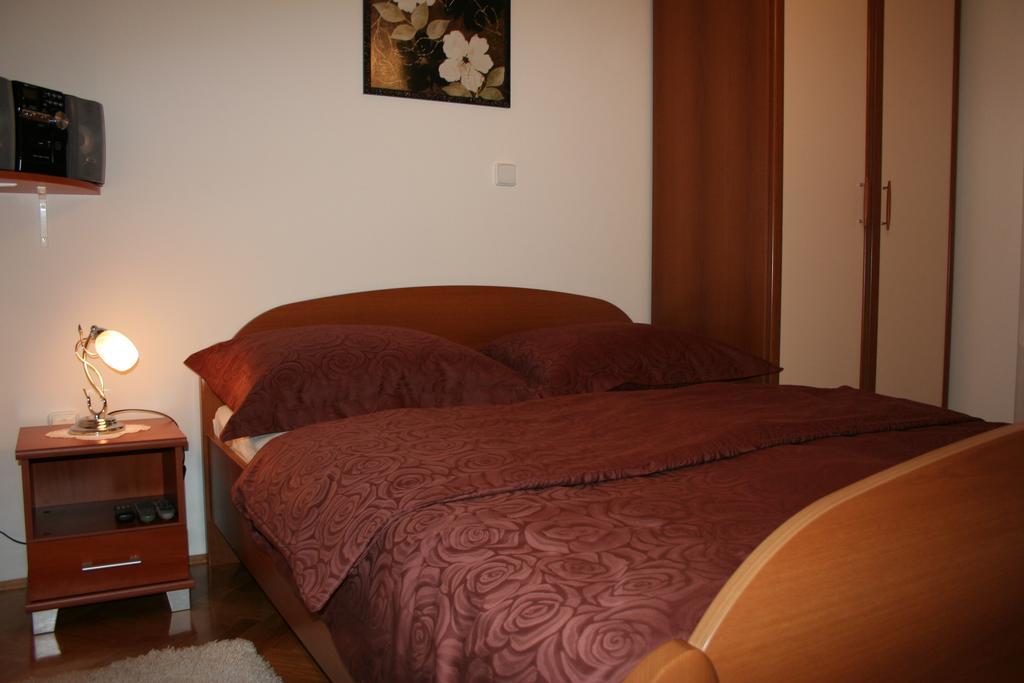 Apartments Villa Sunce Dugi Rat Δωμάτιο φωτογραφία