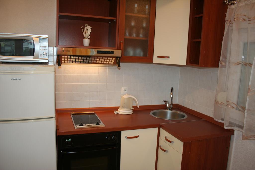 Apartments Villa Sunce Dugi Rat Εξωτερικό φωτογραφία
