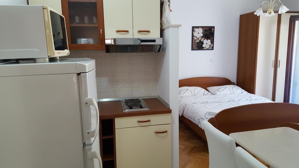 Apartments Villa Sunce Dugi Rat Εξωτερικό φωτογραφία